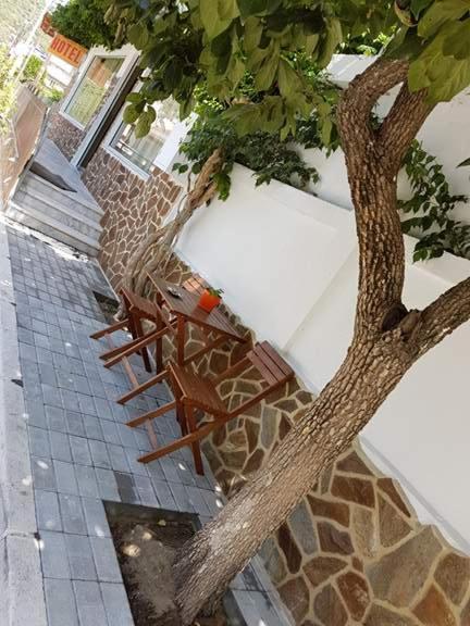 Hotel Paralia 네아 카르발리 외부 사진